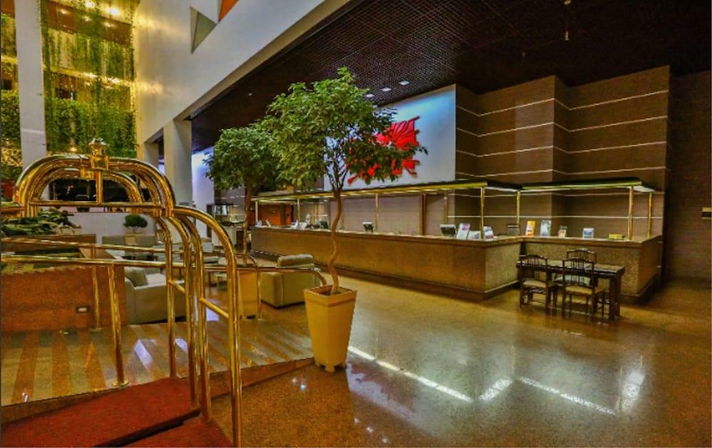 Castro'S Park Hotel Goiânia Extérieur photo