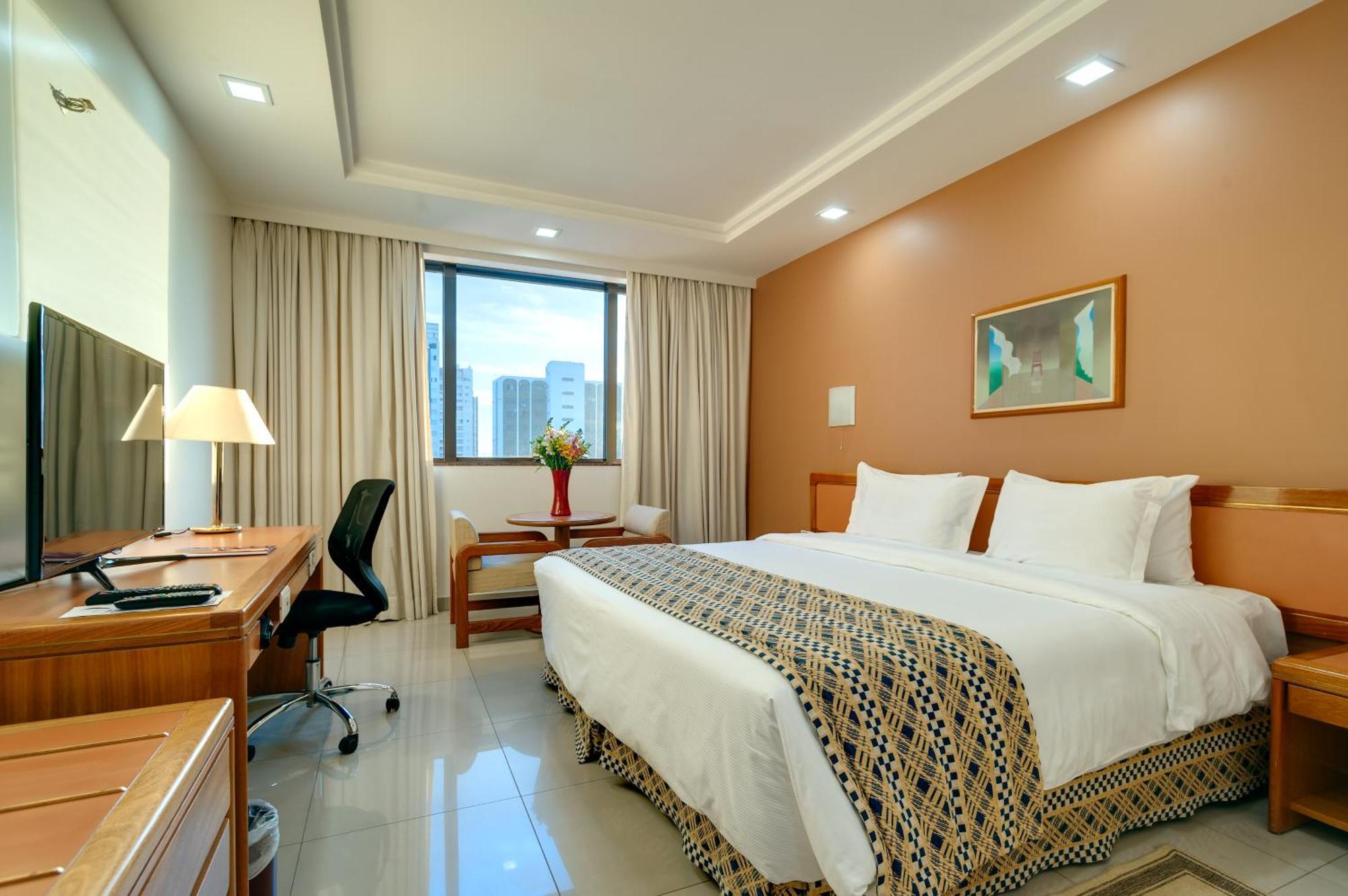 Castro'S Park Hotel Goiânia Extérieur photo