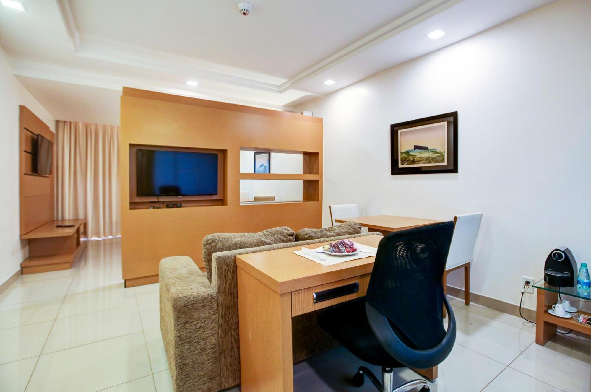 Castro'S Park Hotel Goiânia Extérieur photo